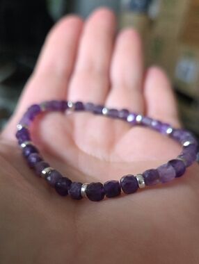 Natural Amethyst Beaded Stretch Bracelet (6mm Faceted Beads)